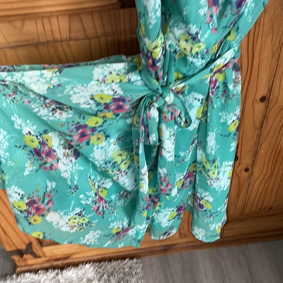 LC LAUREN CONRAD Teal with Flower Design Sleeveless Summer Dress Size 4 - Picture 2 of 9